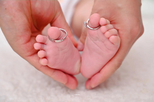 邵阳县满月宝宝只放屁不排便